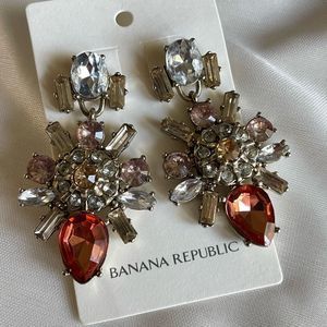 ✅Last Price✅ Banana Republic Statement Earrings